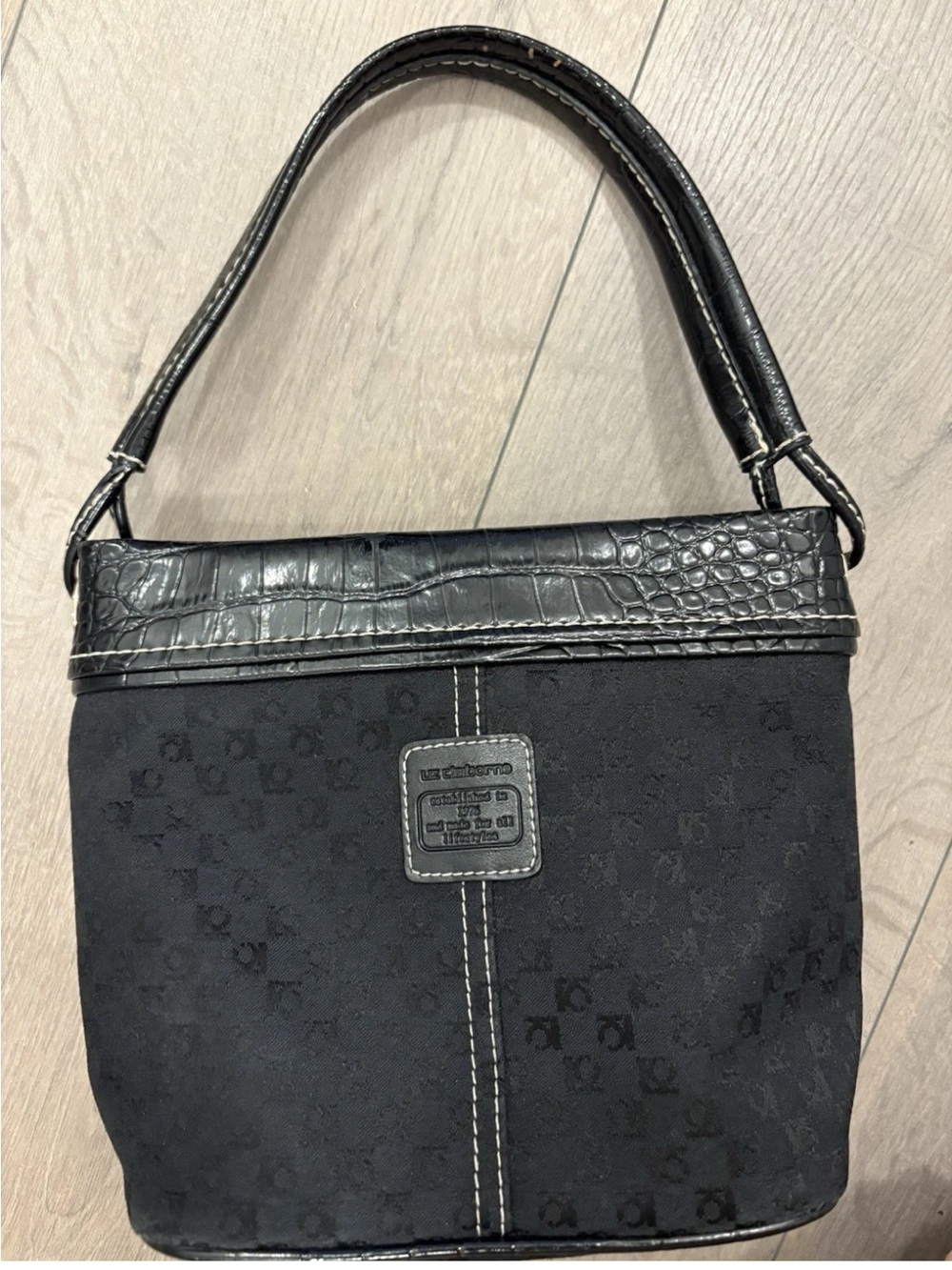 Liz Claiborne Vtg Small Black Handbag Logo